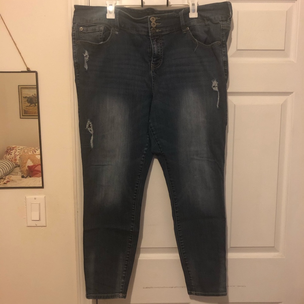 Distressed Jeans